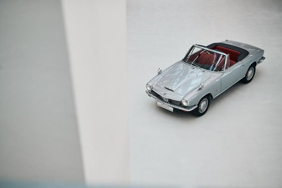  BMW 3200 CS Convertible 1967 года  (фото 7 из 18)